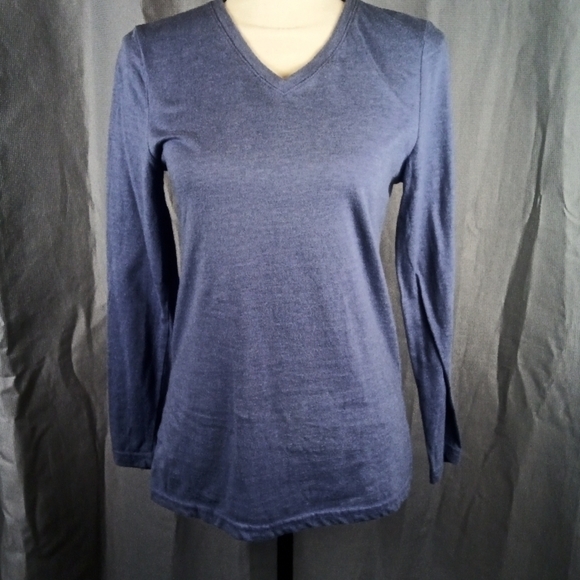 Faded Glory Tops - Faded Glory Blue V-Neck Long Sleeve Top, size M